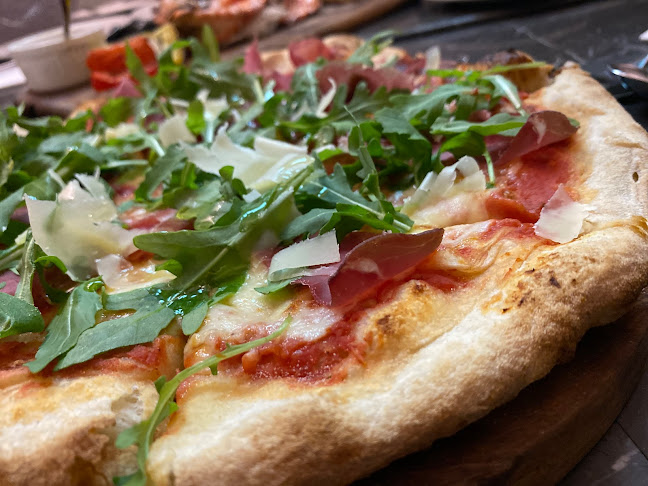 Osteria Gamberoni - Gastronomi dan perhotelan