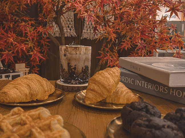 Comentarii opinii despre Blank Coffee PJ