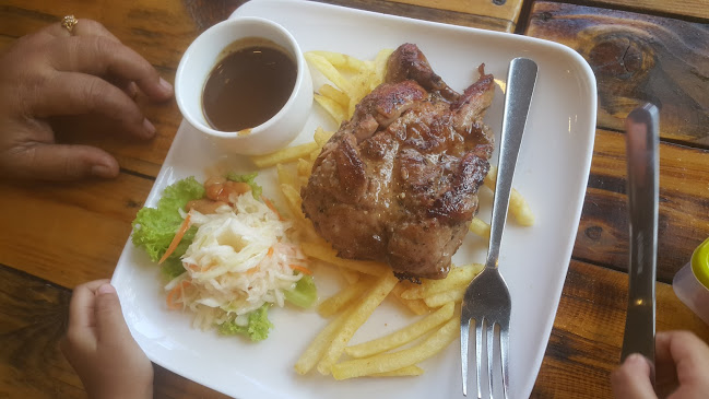 Comentarii opinii despre Martion Western Food