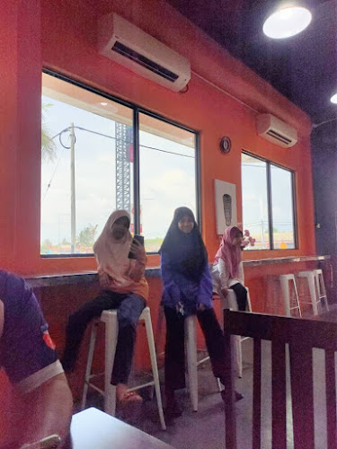 Opinii despre Apcel Coffee House (Cawangan Hutan Kampung) în Alor Setar - Gastronomi dan perhotelan