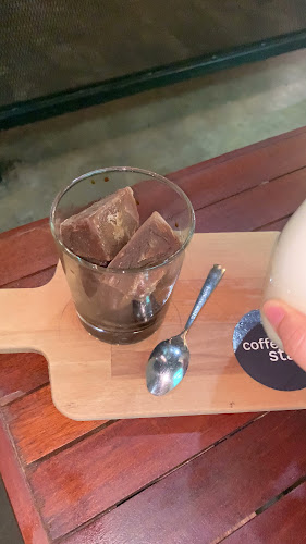 Coffee Stain - Gastronomi dan perhotelan