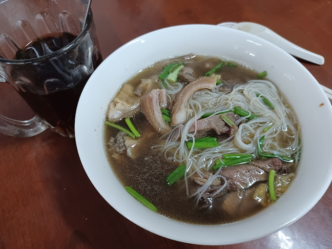 12, Jalan Balik Bukit, 20300 Kuala Terengganu, Terengganu