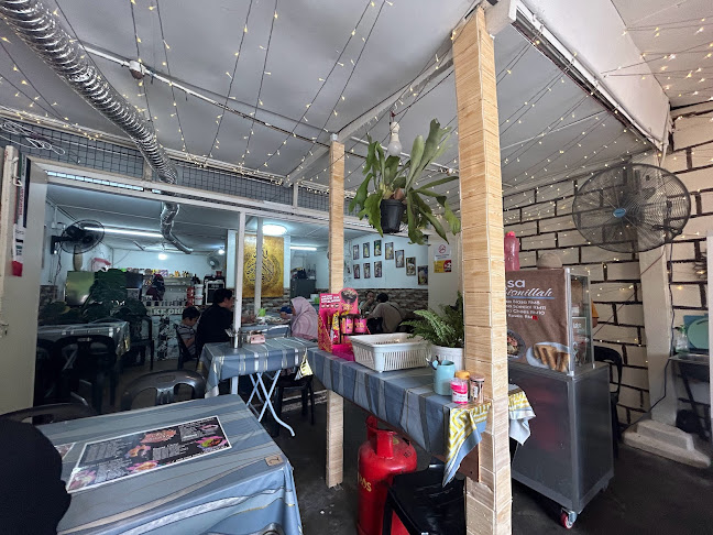 Datok, Jalan Datuk Ajibah Abol, Kampung No, 93400 Kuching, Sarawak