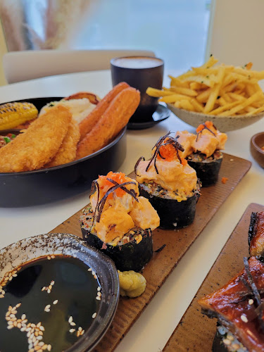 MokMok - Gastronomi dan perhotelan