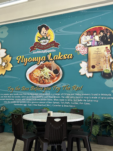 Opinii despre Bess Kopitiam • Pork Free Restaurant în Bukit Baru - Gastronomi dan perhotelan