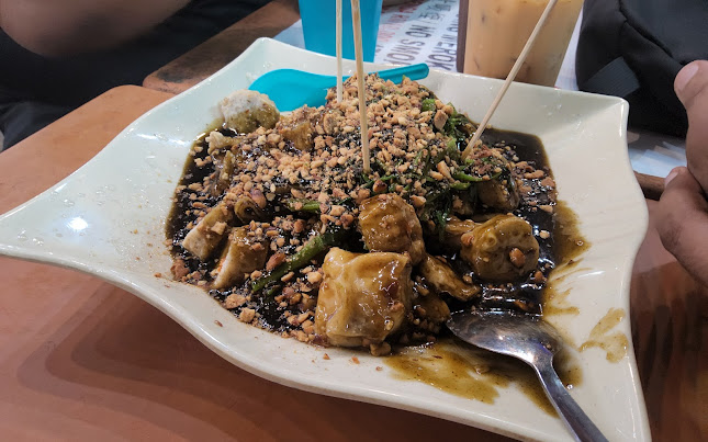 Opinii despre Along Char Koey Teaw în Parit Buntar - Gastronomi dan perhotelan