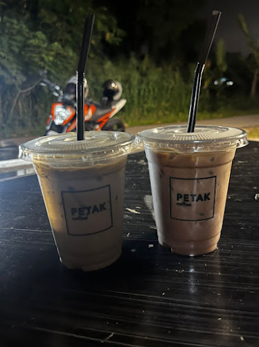 Comentarii opinii despre PETAK COFFEE