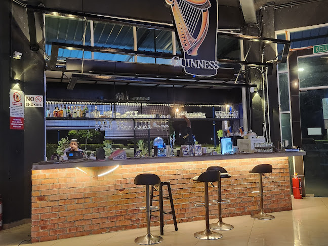 Wheels Restaurant & Bar Port Dickson - Gastronomi dan perhotelan