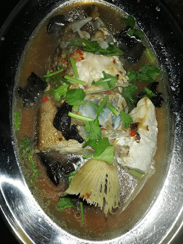 Opinii despre Eagle Music Cafe în Bintulu - Gastronomi dan perhotelan