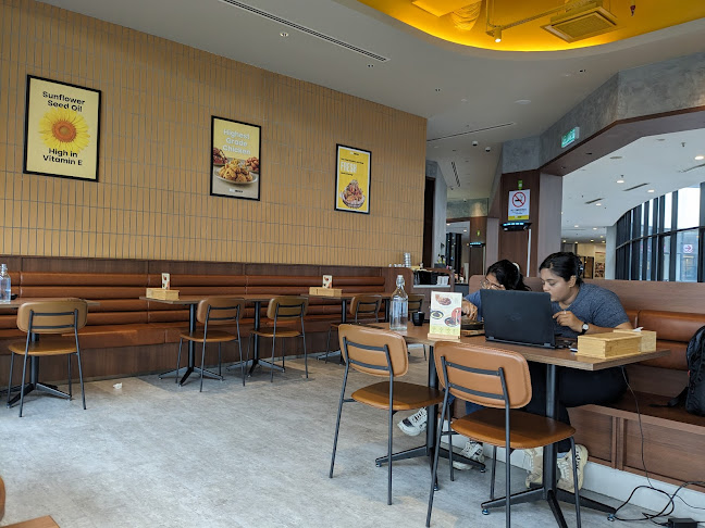 Opinii despre BHC Chicken @ 1 Utama în Petaling Jaya - Gastronomi dan perhotelan