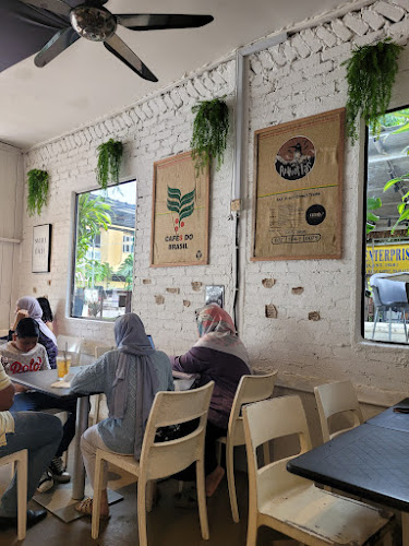 Comentarii opinii despre Mula Coffee Bar by KICKSTART