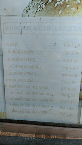 Burger Retro Pakya - Gastronomi dan perhotelan