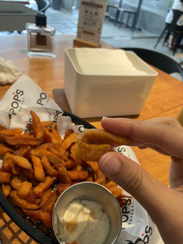 Comentarii opinii despre Pop's Eatery TTDI