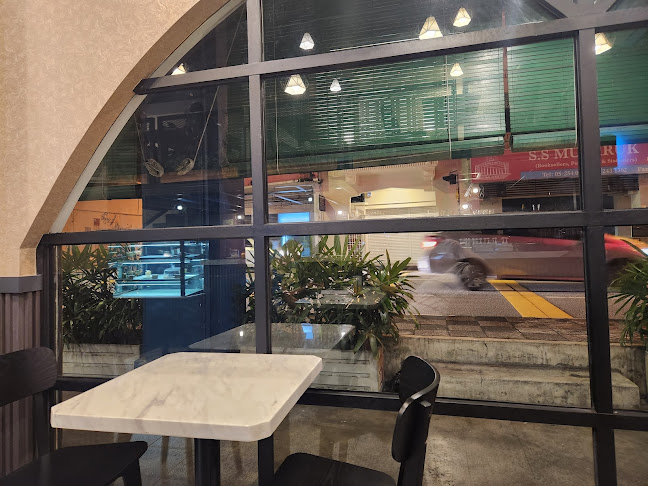 Comentarii opinii despre Marketplace Waffle Bar & Cafe