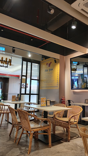 Lot F22, Level 1, Plaza, Jl. Tengku Ampuan Zabedah E 9/E, Seksyen 9, 40100 Shah Alam, Selangor