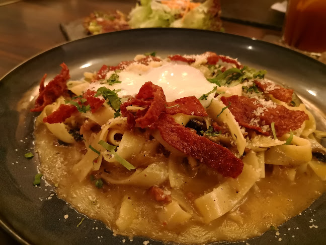 Opinii despre Dave's Bistro • Bar & Grill în Petaling Jaya - Gastronomi dan perhotelan