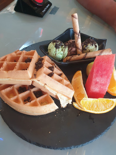 44, Jln Zabedah, Kampung Pegawai, 83000 Batu Pahat, Johor Darul Ta'zim