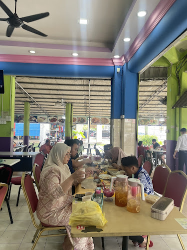 Putri's Kitchen II - Kota Kinabalu