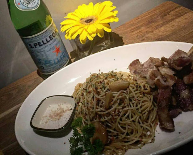 The Curly Tail - Melaka