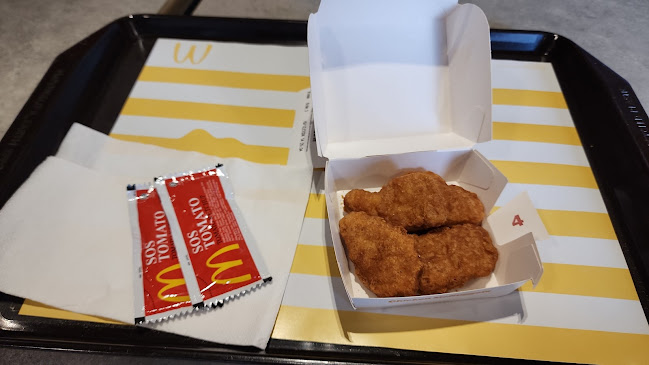 McDonald's - Gastronomi dan perhotelan