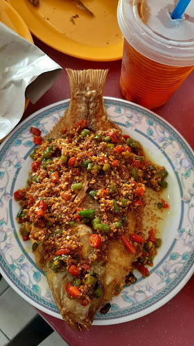 Opinii despre Z & Z Mak Anjang în Jerantut - Gastronomi dan perhotelan