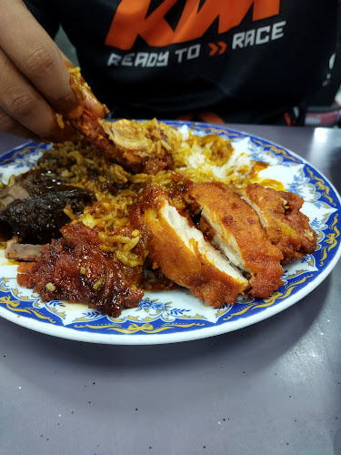 Opinii despre Nasi Kandar Mohamed Maju în Sungai Petani - Gastronomi dan perhotelan