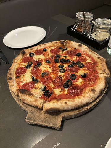 Osteria Gamberoni - Gastronomi dan perhotelan