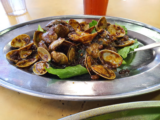 Alor Akar Seafood Restaurant