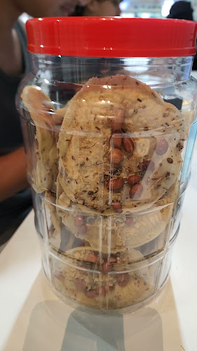 Flouree Bakes - Gastronomi dan perhotelan