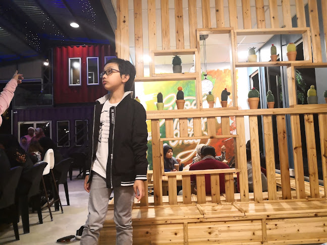 De Kebayan Tasik Pelindung - Gastronomi dan perhotelan