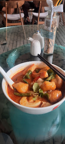 Comentarii opinii despre Red Mountain Sin Yoon Loong White Coffee