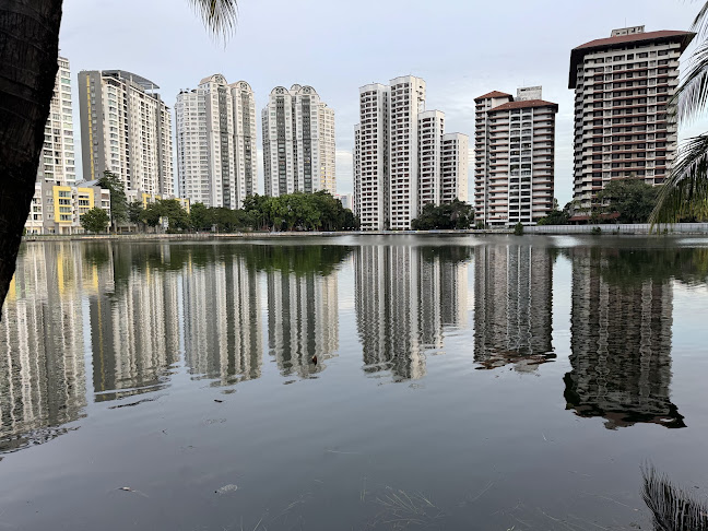 Comentarii opinii despre Crocodile Farm Seafood Village Restaurant • Pork Free