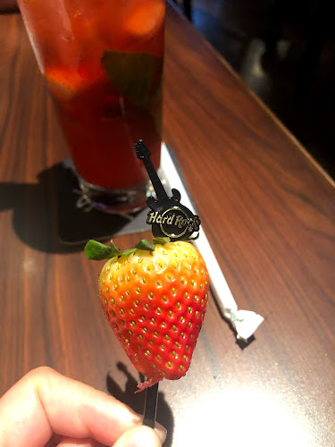 Hard Rock Cafe - Gastronomi dan perhotelan