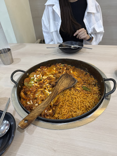 Mr Dakgalbi Gurney Plaza - George Town