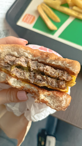 Burger King • Plaza Low Yat