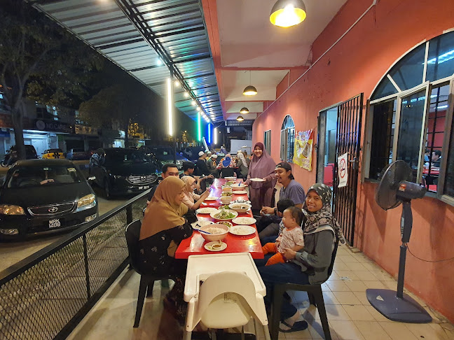 Opinii despre Restoran TEMPURA BEREMPAH în Seri Manjung - Gastronomi dan perhotelan