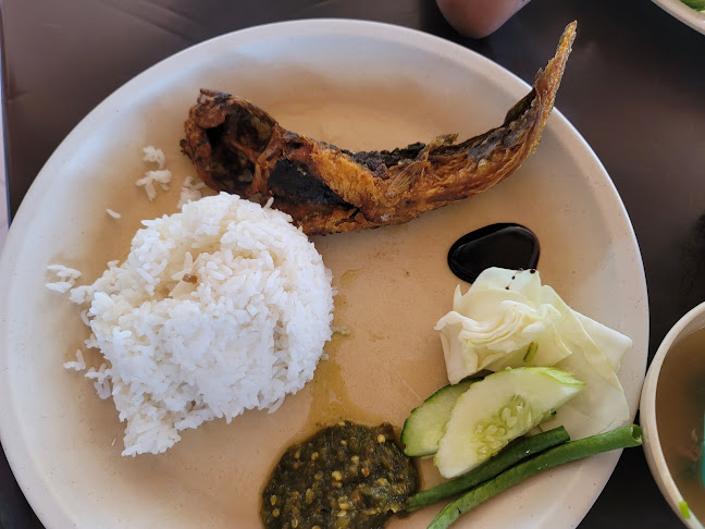 Opinii despre Wak Nuar Ayam Penyet în Kuala Lumpur - Gastronomi dan perhotelan