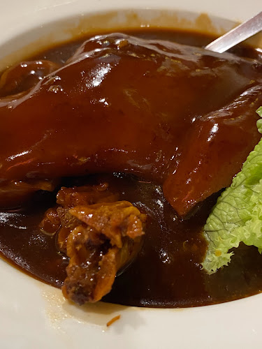 Restoran Lok Thian - Gastronomi dan perhotelan