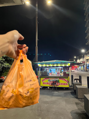 Ding Dong Burger Station - Gastronomi dan perhotelan