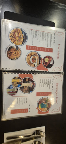 Opinii despre Jacknife Bar & Grill în Kota Kinabalu - Gastronomi dan perhotelan