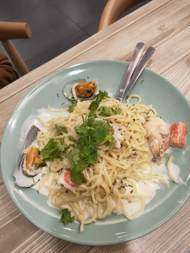 6 & 7, Pusat Perniagaan, Jalan Manjung Point 3, 32040 Seri Manjung, Perak