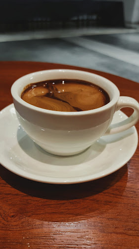 Opinii despre almost human club în Kuala Lumpur - Gastronomi dan perhotelan