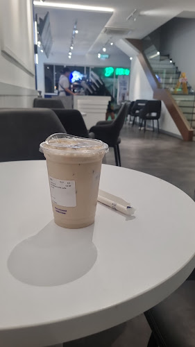 Comentarii opinii despre ZUS Coffee - Lintas Plaza, Kota Kinabalu