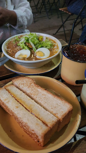 Opinii despre LAKSA-MANA @ Concubine Lane Ipoh în Ipoh - Gastronomi dan perhotelan