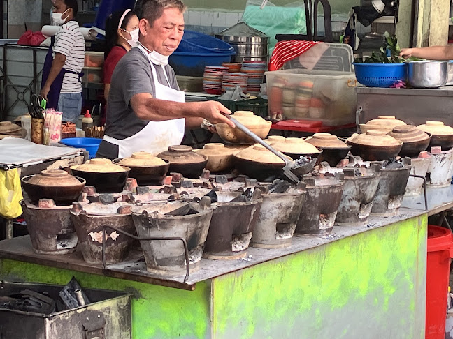 168 Claypot Chicken Rice