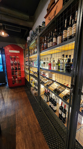 Bottle and Boar (by Jarrod & Rawlins) - Gastronomi dan perhotelan