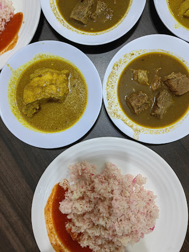 Opinii despre Nasi Minyak John în Kuala Terengganu - Gastronomi dan perhotelan