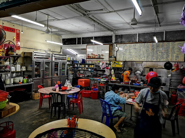 Comentarii opinii despre Restoran Chat Sook 冷气七叔玲珑饭店