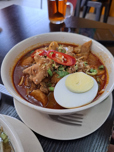 Opinii despre Warong Lumut ( Pekan lumut, Perak ) în Lumut - Gastronomi dan perhotelan