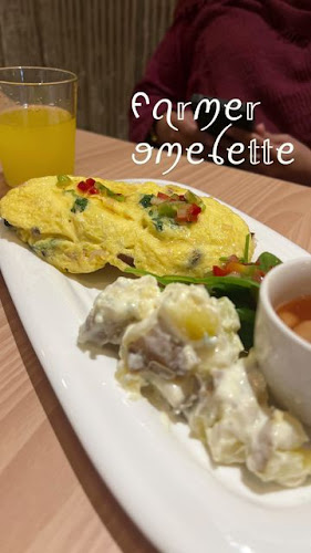 Opinii despre Emilyns & Cafe în Shah Alam - Gastronomi dan perhotelan